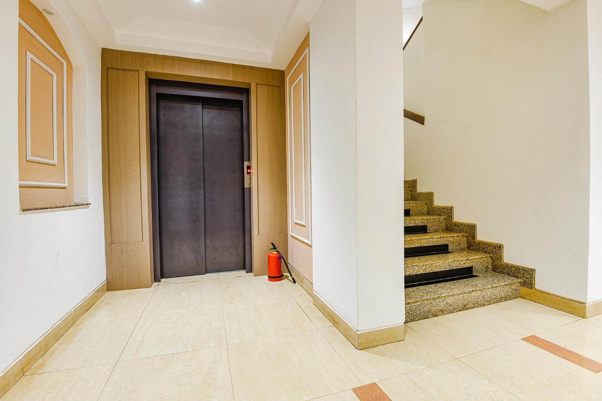 Fabhotel Prime Supreme - 700M From Vasco Da Gama Railway Station Marmagao Экстерьер фото